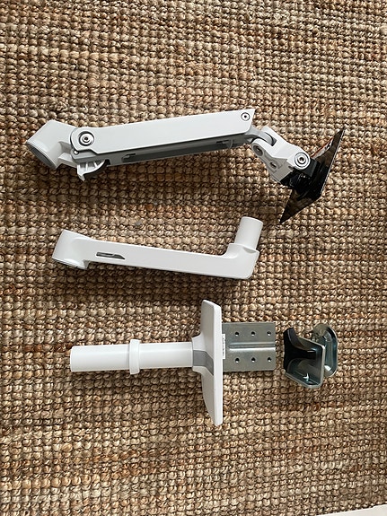 Ergotron LX Desk Monitor Arm -näyttövarsi pöytäkäyttöön, valkoinen