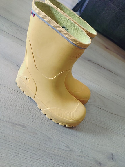 Viking kumisaappaat 32