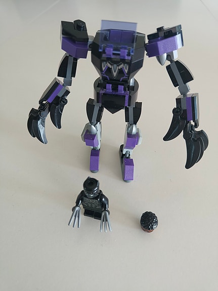 LEGO Super Heroes 76204 - Musta Pantteri -robottipuku