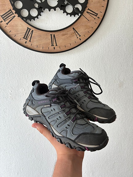 Merrell Gore-Tex vaelluskengät koko 37 harmaa