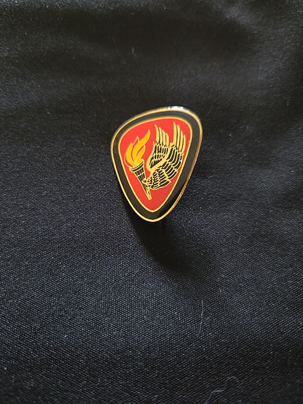 USA Army Aviation Flight School Emblem Lapel Pinrintamerkki liekki siipikuviolla