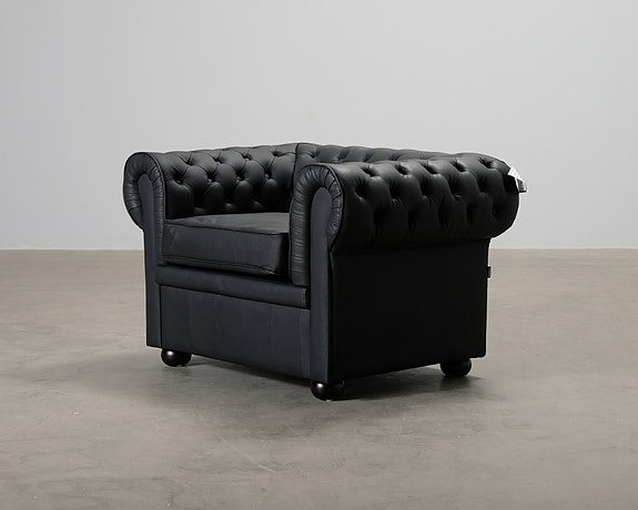 Chesterfield nojatuoli musta