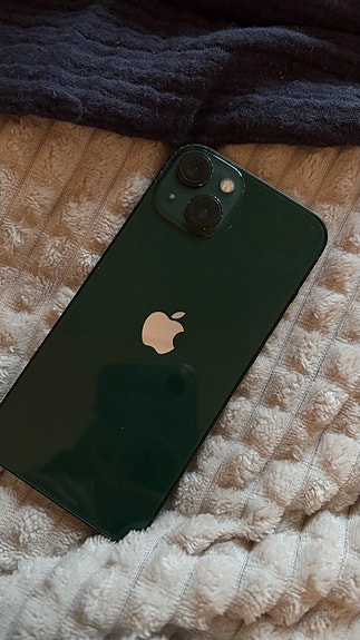 iPhone 13 128 GB vihreä