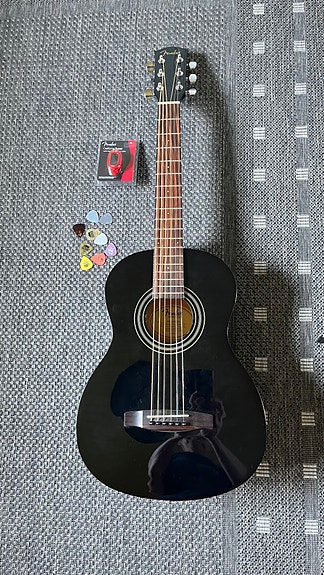 Fender MA-1 Black akustinen kitara
