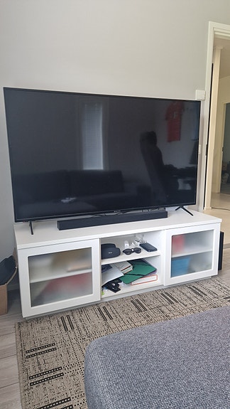 TV-taso valkoinen