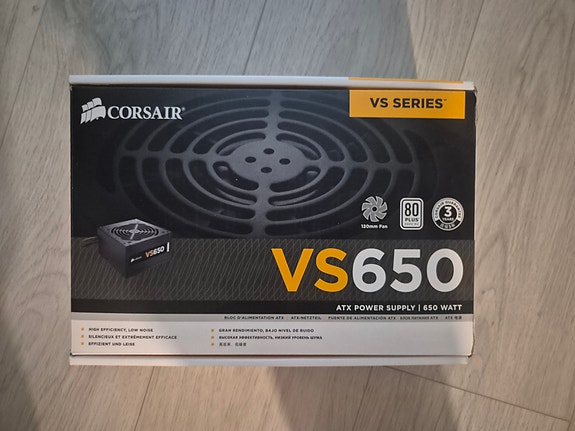 Corsair VS650 -virtalähde
