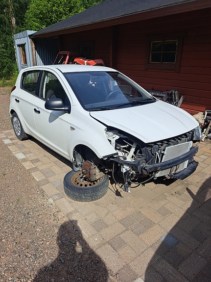 Hyundai varaosa-auto / purkuauto