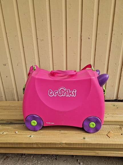 Trunki matkalaukku