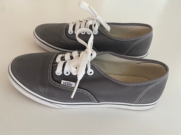 Naisten Vans tennarit