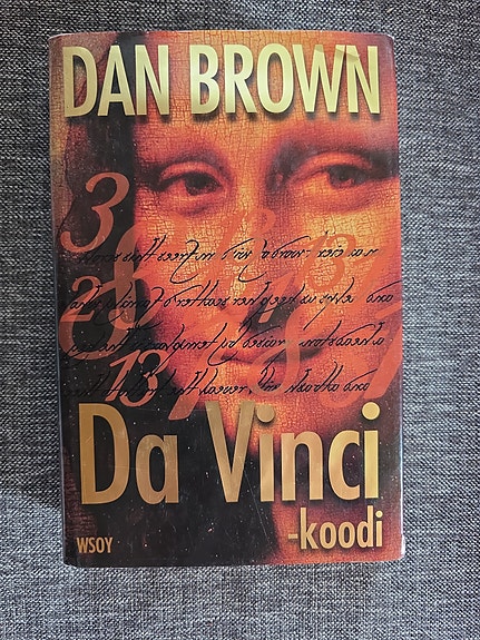 Dan Brown: Da Vinci -koodi (kovakantinen kirja)