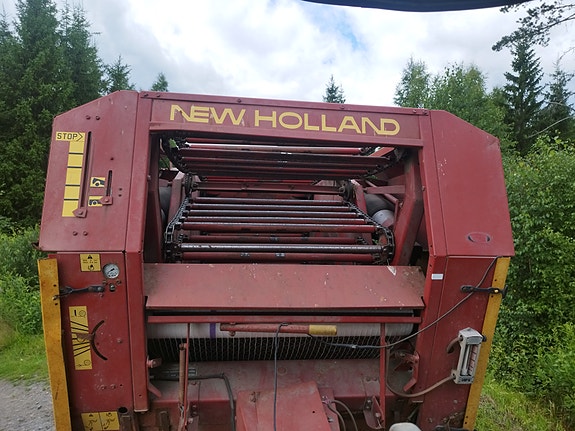 Pyöröpaalain new holland