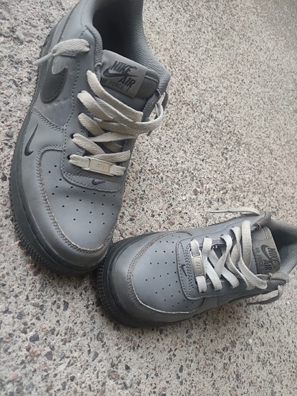 Nike Air Force 1 tennarit koko 38 harmaa