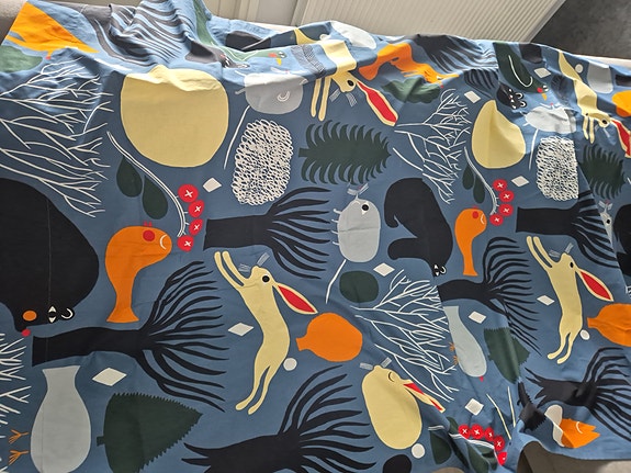 Marimekko lastenhuoneen verhot
