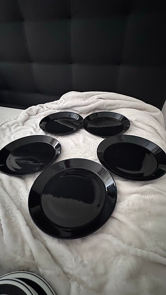 Iittala Teema lautaset musta