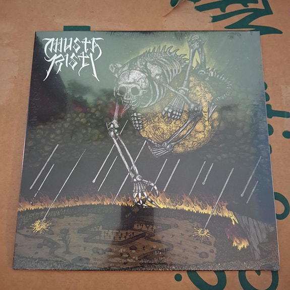 Musta Risti Vinyyli
