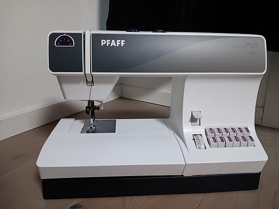 Pfaff Select 3.2 ompelukone