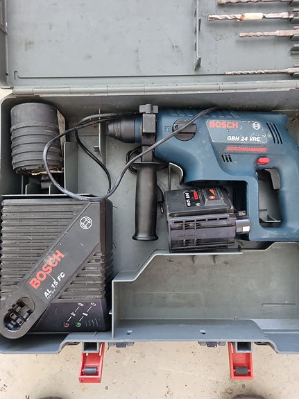 Bosch GBH 24 VRE poravasara SDS-plus