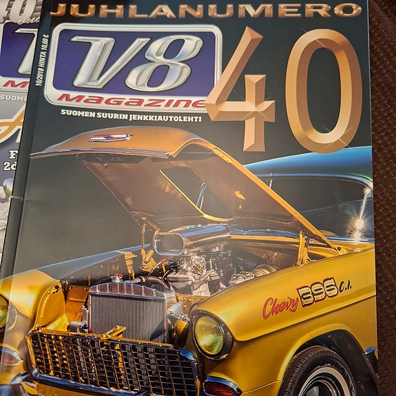V8 lehti vuosikerta 2018 (10kpl) siistissä kunnossa