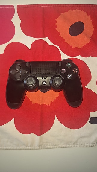 PS4 Dualshock 4 ohjain