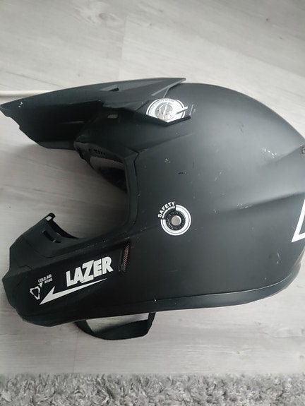Lazerin kypärä