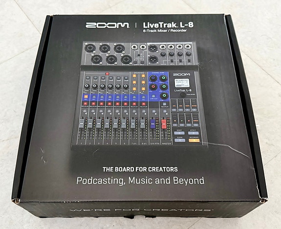 Zoom LiveTrak L-8