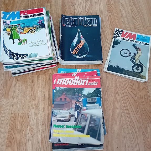Tekniikan maailma lehtiä vuosilta 1973- 1974