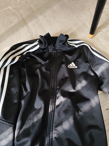 Adidas verkkatakki