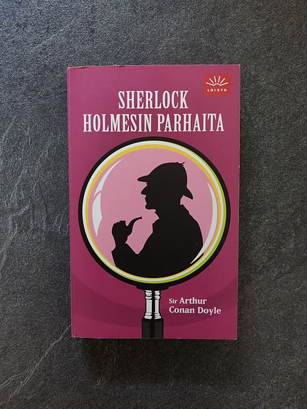 Sherlock Holmesin parhaita kirja