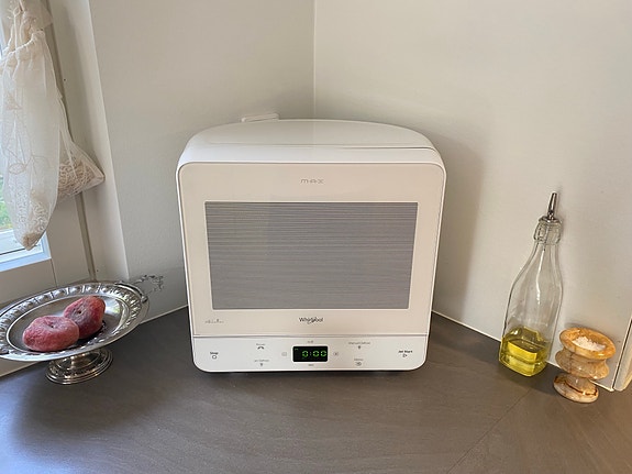 Valkoinen mikroaaltouuni: Whirlpool MAX 34 FW