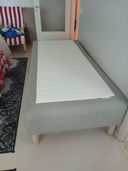80cm runkopatjasänky