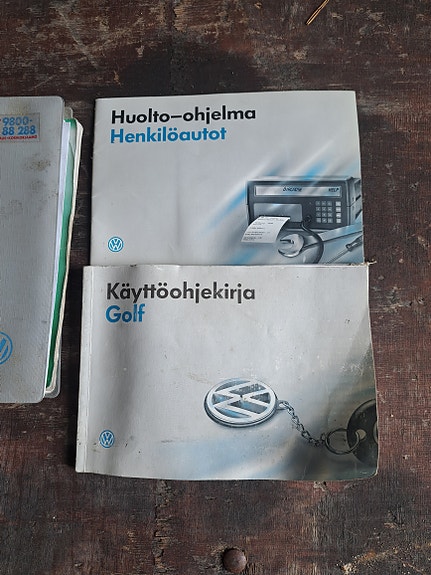 Volkswagen Golf 3 käyttöohjekirja ja huolto-ohjelma