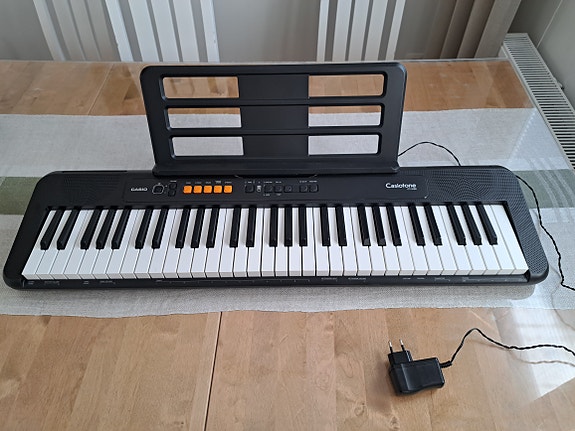 Kosketinsoitin Casio