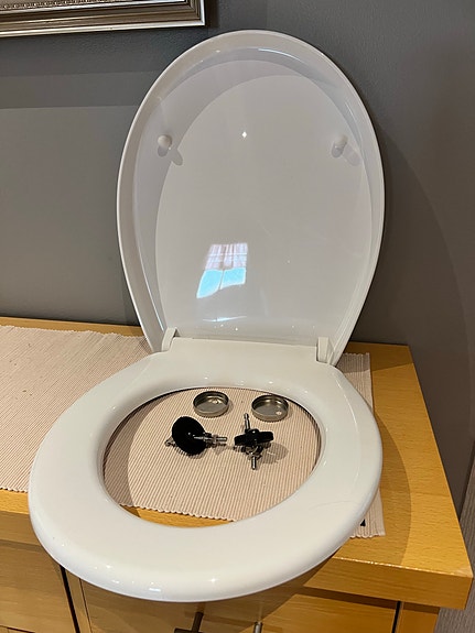 UUSI wc-istuinkansi valkoinen