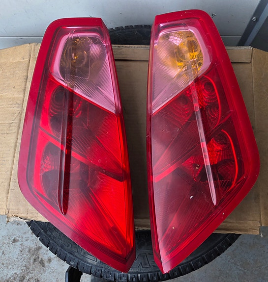 Fiat Garande Punto 2005-10 Takavalot
