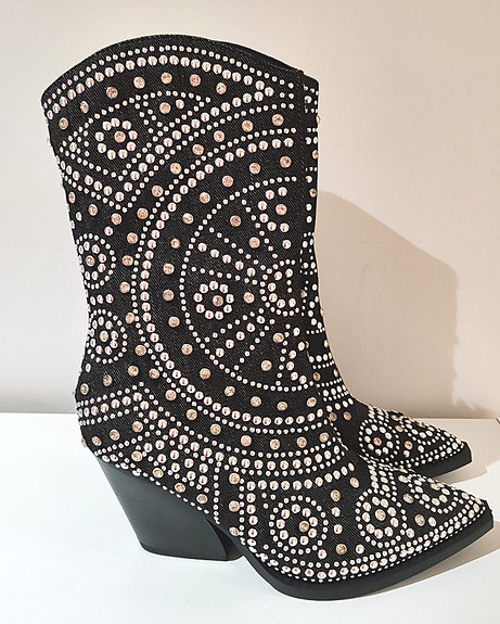 Bootsit 37