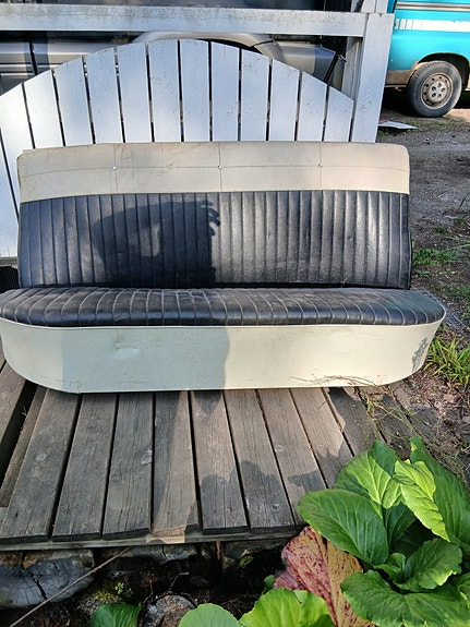 Opel Rekord takapenkit