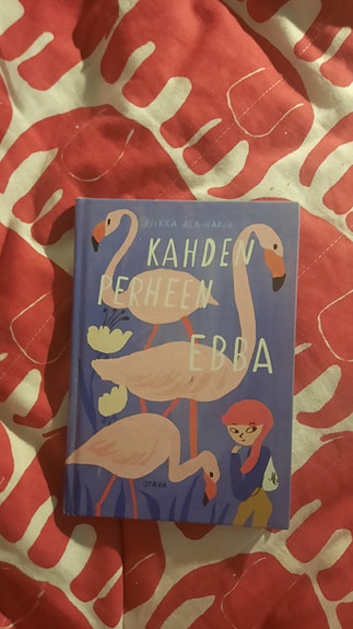 Riikka Ala-Harja Kahden perheen Ebba -kirja