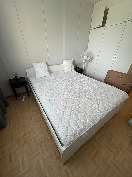 IKEA sänky ja patjat