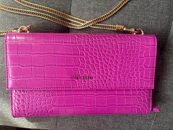 Ted Baker lompakko/laukku