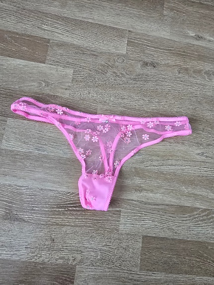 Uudet pinkit kukka stringit L