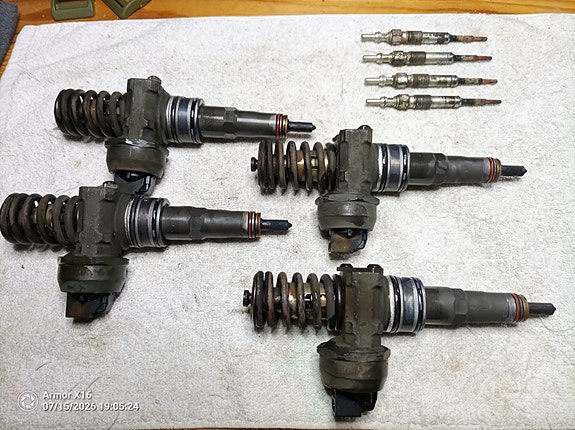 VW Passat B6 3C polttoainesuutin