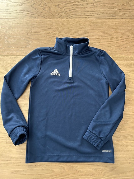 Adidas pitkähihainen tekninen paita, 122, käyttämätön