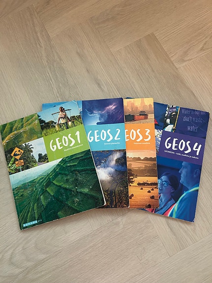 Geos 1–4 maantiedon oppikirjat VARATTU