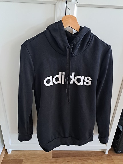 Adidaksen huppari koko S