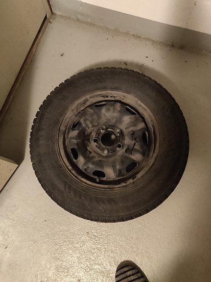vw polo 2022 Nokian Tyres-nastarenkaat