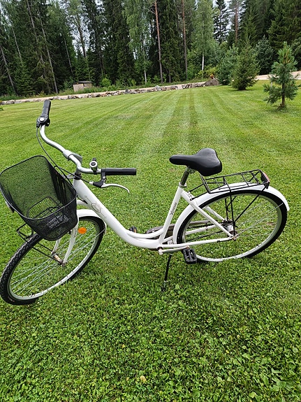 Polkupyörä Xtreme Classic 28 T ja 3-speed Matalarunkoinen