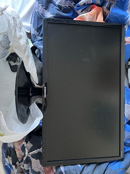 Samsung näyttö