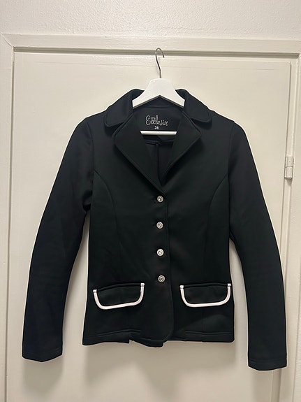 CRW Exclusive kilpailutakki