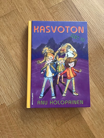Anu Holopainen Kasvoton IIK-10 kirja