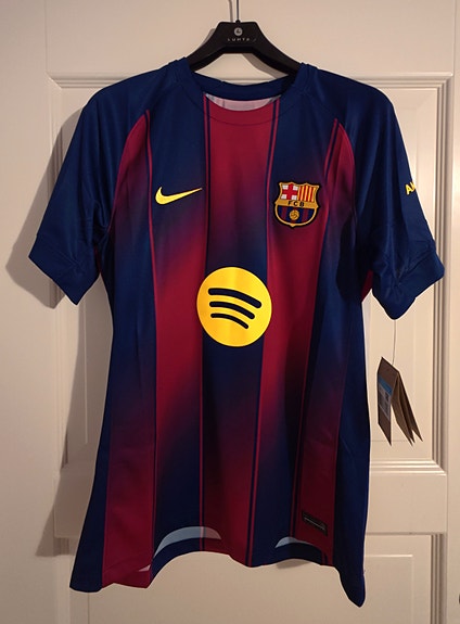 FC Barcelona pelipaita koko M, Pau Cubarsí #5